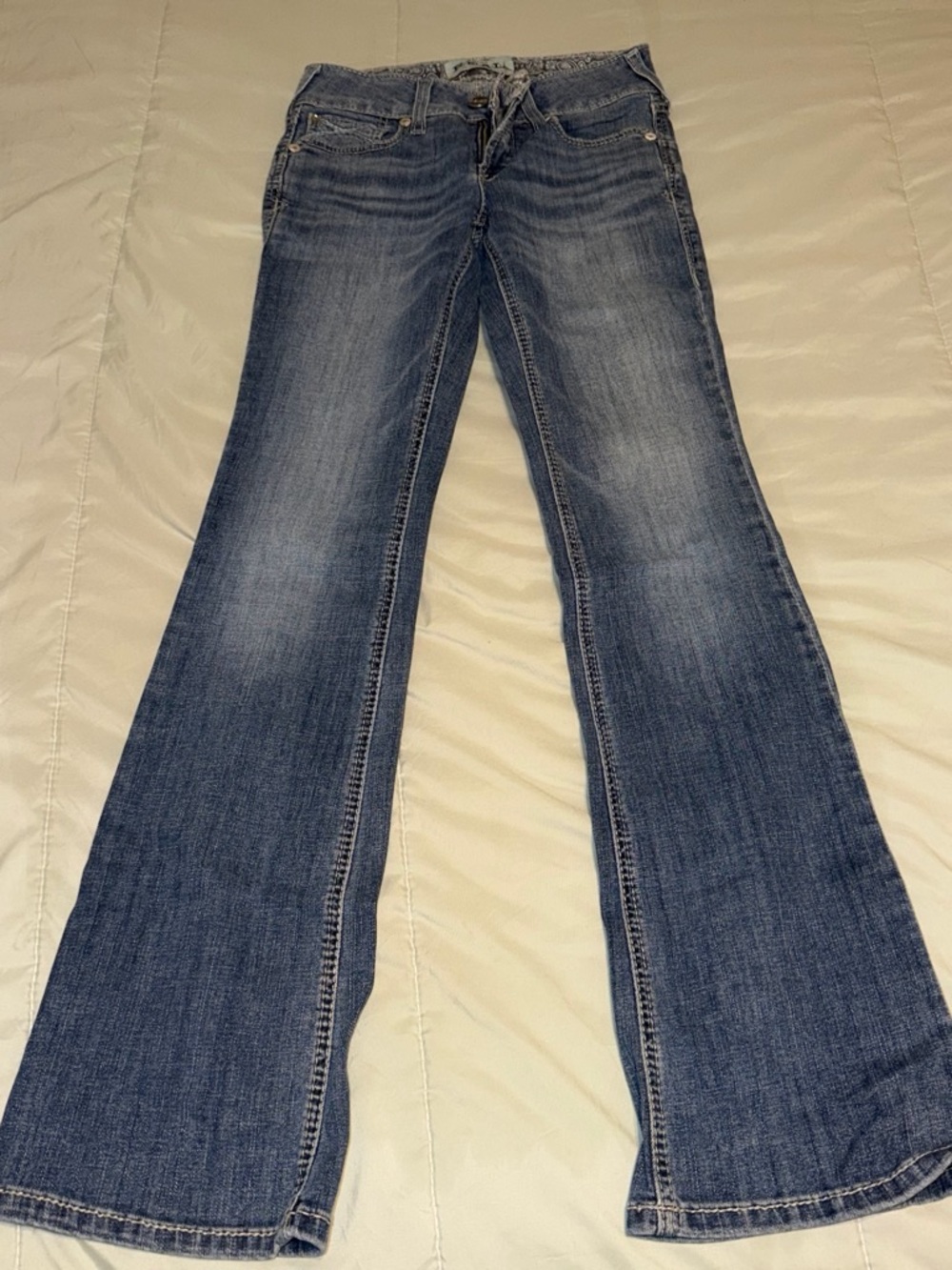 Ariat Women's Medium Wash Flared Jeans